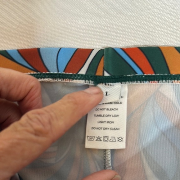 Colorful Patterned Swim Cover-Up Set - Picture 4 of 10